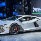 Siêu xe hybrid 1001 mã lực Lamborghini Revuelto ra mắt khách Việt, giá từ 44 tỷ đồng