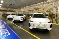 Chery Fengyun T9, SUV PHEV chính thức lăn bánh khỏi dây chuyền