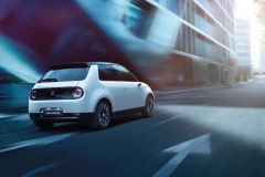 Honda thông báo ngừng sản xuất xe điện cỡ nhỏ Honda e