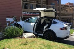 Phí bảo hiểm cho xe điện cao hơn đến 50% so với xe chạy động cơ đốt trong