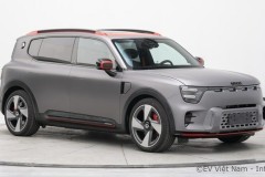 Hé lộ mẫu SUV ngang cỡ VF8 do liên doanh Mercedes sản xuất, công suất 638 mã lực