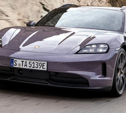 Taycan Turbo Sport Turismo