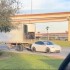 Tesla Model Y được phát hiện kéo theo một rơ-moóc đầu kéo cỡ lớn