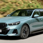 BMW mở rộng dòng xe i5 và nâng cấp công nghệ trong toàn dòng xe