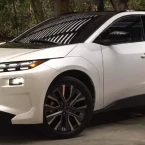 Tìm hiểu nhanh Subaru Solterra 2025: SUV điện đầu tiên của hãng