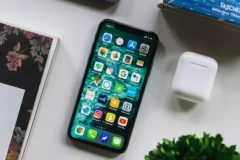 Hướng dẫn để iPhone tự động điền tài khoản, mật khẩu trên mọi ứng dụng hoặc trang web