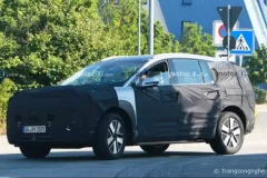 Hyundai Ioniq 7 lộ ảnh chạy thử trên đường, SUV điện 7 chỗ 3 hàng ghế