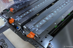 Bạn có biết pin xe ô tô điện (EV) hiện nay ngày càng rẻ