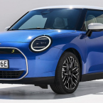Ra mắt xe ôtô điện Mini Cooper đầu tiên lăn bánh khỏi dây truyền sản xuất Trung Quốc