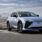 Lexus thêm các phiên bản khác cho dòng RZ năm 2024