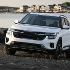 KIA Seltos Hybrid đầu tiên sẽ ra mắt vào năm 2025