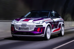 Xe điện Audi Q6 e-tron được tùy biến đèn hậu