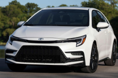 Toyota thắng lớn nhờ thị trường xe hybrid đầy tiềm năng