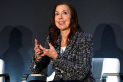 Chrysler sẽ ra mắt mẫu xe điện đầu tiên trên nền tảng Airflow Concept trong năm 2025