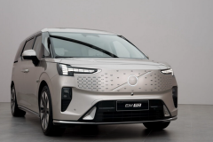 Ra mắt Volvo EM90: Dòng xe MPV chạy đường dài sang trọng