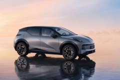 SUV cỡ nhỏ Zeekr X 2024 ra mắt, đi được 560km/lần sạc, giá từ 28.000 USD