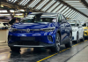 Nhà máy sản xuất xe điện Volkswagen tại Đức dừng hoạt động vì thiếu động cơ