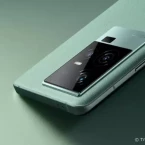 Vivo iQOO 11S trang bị bộ sạc siêu nhanh 200W