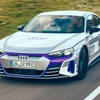Audi trình làng 99 chiếc RS e-tron GT Ice Race Edition Special