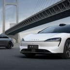 Huawei xoay trục sang thị trường EV, tham vọng đánh bật Tesla với sedan Luxeed S7 vừa ra mắt