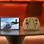 OneXPlayer 2 Pro nâng cấp với AMD Ryzen 7 8840U và RAM lên tới 64 GB