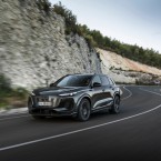 Cận cảnh Audi Q6 và SQ6 e-tron 2025 vừa ra mắt, chung nền tảng Porsche Macan EV