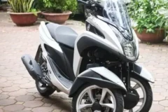 Chi tiết xe tay ga 3 bánh Yamaha Tricity 125 đầu tiên Hà Nội