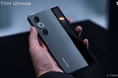 Tecno công bố concept điện thoại màn hình có thể cuộn Phantom Ultimate