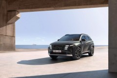 Hyundai công bố Tucson 2025, làm mới nội thất cùng 2 màn hình cong cỡ lớn