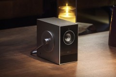 CES 2024: LG giới thiệu máy chiếu 4K CineBeam Qube với thiết kế sang trọng