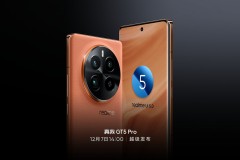 Realme GT5 Pro sẽ nhận ba bản nâng cấp Android, USB 3.2 và Realme UI 5 mới hỗ trợ AI