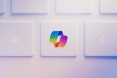 CES 2024: Phím cứng kích hoạt Microsoft Copilot sẽ có mặt trên PC Windows 11