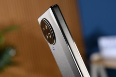 Vivo X Fold 3 có thể là smartphone màn hình gập nhẹ nhất, ra mắt quý 1 này