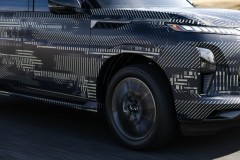 Infiniti QX80 2025 lộ diện với thiết kế mới, động cơ V6 tăng áp kép 450 mã lực