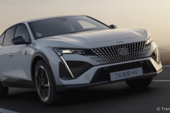 Ra mắt mẫu xe điện Peugeot e-408 được trang bị pin 58.2 kWh giá dự kiến €43,900