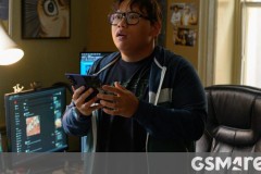 Samsung hợp tác với Spider-Man để quảng bá smartphone gập