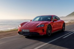 Porsche Taycan 2027: Cảm biến chuyển số mô phỏng xuất hiện