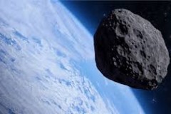 Asteroid khổng lồ bay gần Trái Đất