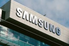 Cổ phiếu Samsung và SK Hynix giảm mạnh trước kế hoạch đầu tư 1,3 triệu tỷ đồng