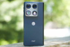 Đánh giá Motorola Razr Fold: chiếc smartphone gập ấn tượng
