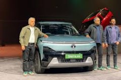 Tata Sierra EV ra mắt tại Ấn Độ với giá 18,79 lakh rupee