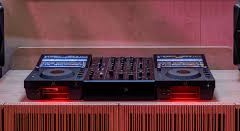 AlphaTheta ra mắt CDJ-1500X với tính năng DJing đám mây và yêu cầu từ khán giả