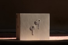 Apple tạm ngừng phát triển AirPods Ultra