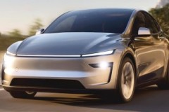 Thị trường ô tô điện tại Vương quốc Anh đạt 30% khi Tesla hồi phục