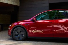 Tesla chuẩn bị ra mắt dịch vụ taxi tự lái Cybercab nhưng có vẻ chưa sẵn sàng