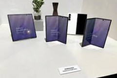 Thị trường smartphone gập lại sôi động, Apple chuẩn bị tham gia