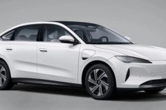 VW Jetta M6 ra mắt với thiết kế giường ngủ cho thị trường Trung Quốc