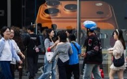 Chiến lược ra mắt iPhone 18 Pro của Apple: Đánh bại đối thủ Android