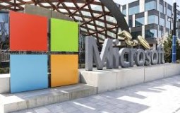 Microsoft gặp sự cố lớn, ảnh hưởng đến Outlook, Teams và Xbox