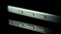 iPhone 15 Pro: Đánh giá chất lượng titanium sau 3 năm sử dụng